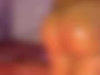 Pokaz na żywo z Scarlett Horny - Edge na Camsoda
