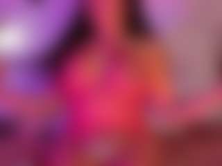 Live cam show with Scarlett Horny - Black Shaved Pussy on Camsoda | colombia