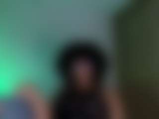 emma-ruiz's Live Sex Cam Show