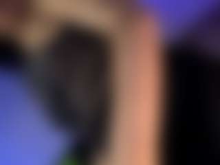 emma-ruiz's Live Sex Cam Show