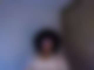 Live cam show with emma-ruiz - Brown Hair on Free Soda