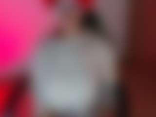 emma-ruiz's Live Sex Cam Show