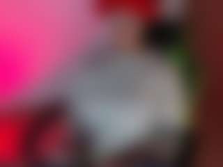 emma-ruiz's Live Sex Cam Show