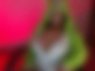 Live cam show with emma-ruiz - Smoking on AdultVida.com