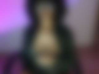 Live cam show with emma-ruiz - Brown Hair on Camsoda