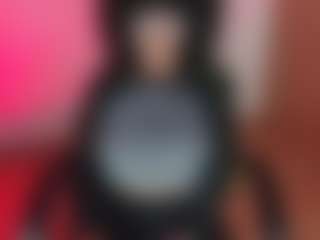 emma-ruiz's Live Sex Cam Show