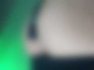 emma-ruiz's Live Sex Cam Show