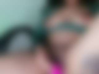 emma-ruiz's Live Sex Cam Show