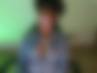 Live cam show with emma-ruiz - Latina on Camsoda | colombia