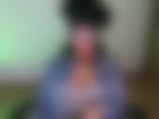 emma-ruiz's Live Sex Cam Show