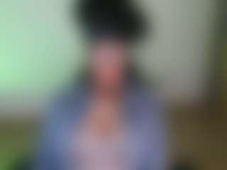 emma-ruiz's Live Sex Cam Show