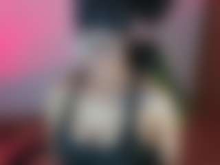 emma-ruiz's Live Sex Cam Show