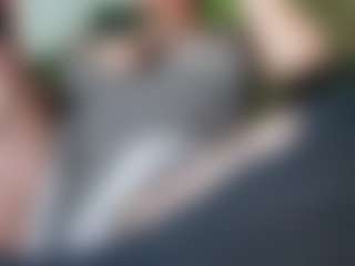 Live cam show with emma-ruiz - Dildo on Soda Cam