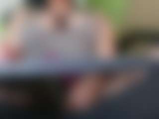 Live cam show with emma-ruiz - Bedroom Brown Hair on Soda Cam