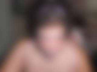 felttheflowers's Live Sex Cam Show