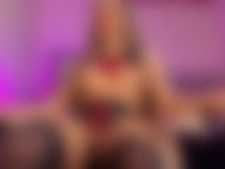 sweet-tiinaa's Live Sex Cam Show