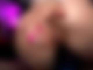 ana-lingus's Live Sex Cam Show