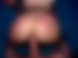 ana-lingus's Live Sex Cam Show