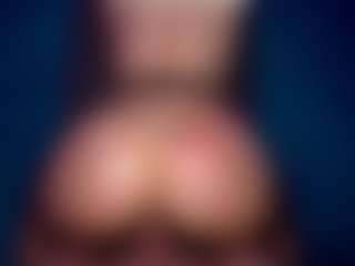ana-lingus's Live Sex Cam Show