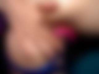ana-lingus's Live Sex Cam Show