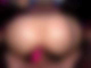 ana-lingus's Live Sex Cam Show