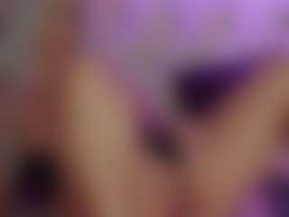 Live cam show with tanyamonroe - Dp on TeamSkeetLive