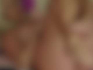 Live cam show with tanyamonroe - Moaning on Camsoda
