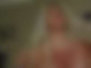 Live cam show with tanyamonroe - Blonde Hair Fetish on Gym Cam Girls