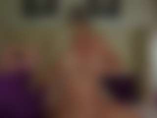 Live cam show with tanyamonroe - BBW on SmokeAndPoke