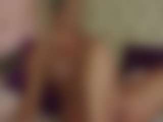 Live cam show with tanyamonroe - Moaning on CamSextacy