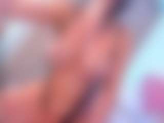 Live cam show with Samantha Blaze - Cock Rating on Milfs Live