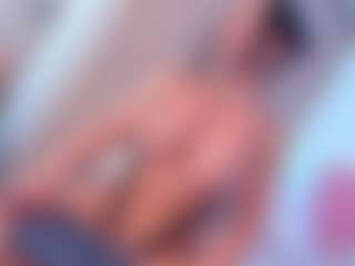 Live cam show with Samantha Blaze - Spank on Pornisteam.com
