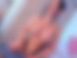 Live cam show with Samantha Blaze - Spanking on googirlz