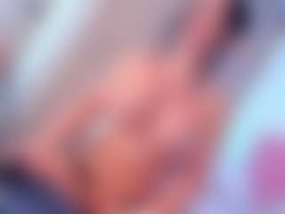 Live cam show with Samantha Blaze - Spank on Latina Girls