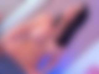 Live cam show with Samantha Blaze - Public on camtv