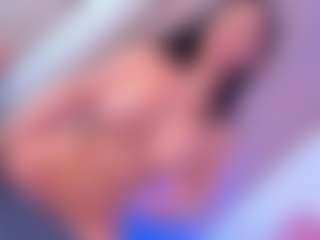 Live cam show with Samantha Blaze - Natural on Stripli.com