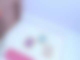 Live cam show with Samantha Blaze - Public on Mixed Magazine Live