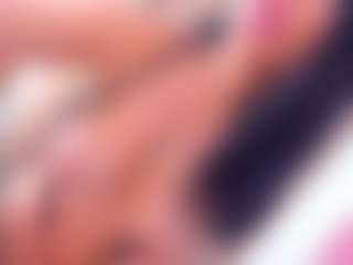 Live cam show with Samantha Blaze - Dildo on luckytryst.com