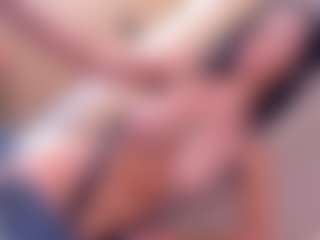 Live cam show with Samantha Blaze - Bedroom on CamSextacy