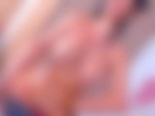 Live cam show with Samantha Blaze - Striptease on milfzrlive.com