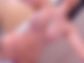 Live cam show with Samantha Blaze - Ahegao on Camsoda