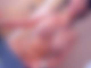 Live cam show with Samantha Blaze - Bedroom Latina on Camsoda | colombia