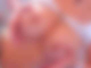 Live cam show with Samantha Blaze - Lovense on StripNow