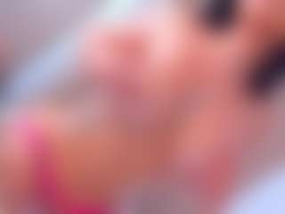 Live cam show with Samantha Blaze - Blowjob on Camsoda