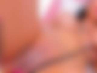 Live cam show with Samantha Blaze - Public on Camsoda