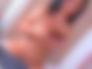 Live cam show with Samantha Blaze - Public on Camsoda