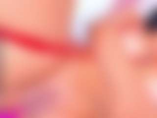 Live cam show with Samantha Blaze - Shaved Pussy on boobsie.com