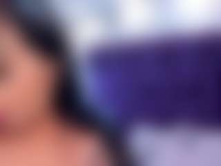 sophie-hann's Live Sex Cam Show