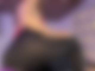 Live cam show with anastasia-bee - Latina MILF on CamClone | colombia