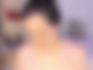 Live cam show with anastasia-bee - Curvy MILF on Camversity